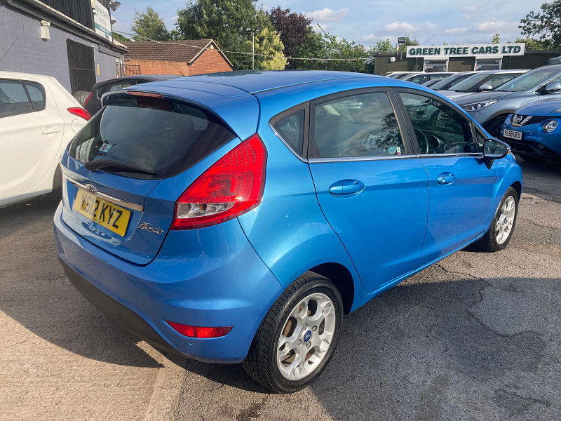 Ford Fiesta 1.4 Zetec Hatchback 5dr Petrol Manual (130 g/km, 94 bhp) 5dr Manual 2025