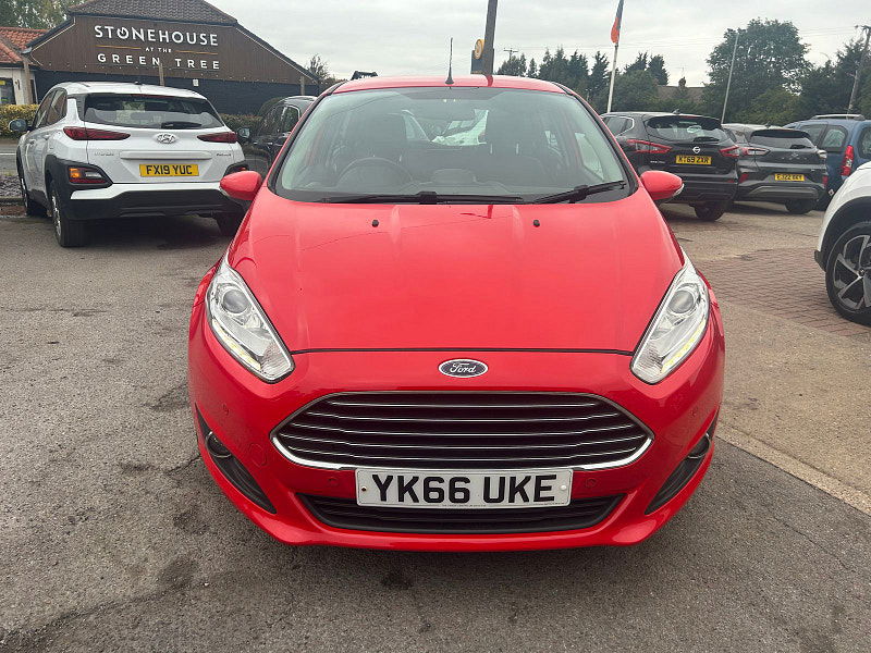 Ford Fiesta 1.5 TDCi ECOnetic Zetec Hatchback 5dr Diesel Manual Euro 6 (s/s) (95 ps) 5dr Manual 2025