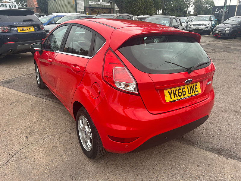 Ford Fiesta 1.5 TDCi ECOnetic Zetec Hatchback 5dr Diesel Manual Euro 6 (s/s) (95 ps) 5dr Manual 2025