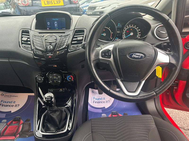 Ford Fiesta 1.5 TDCi ECOnetic Zetec Hatchback 5dr Diesel Manual Euro 6 (s/s) (95 ps) 5dr Manual 2025