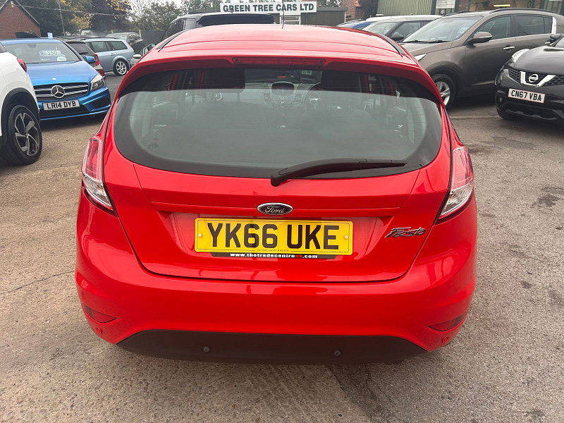 Ford Fiesta 1.5 TDCi ECOnetic Zetec Hatchback 5dr Diesel Manual Euro 6 (s/s) (95 ps) 5dr Manual 2025