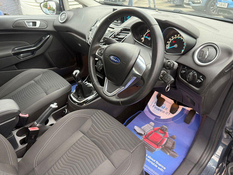 Ford Fiesta 1.5 TDCi Zetec Hatchback 5dr Diesel Manual Euro 5 (75 ps) 5dr Manual 2025