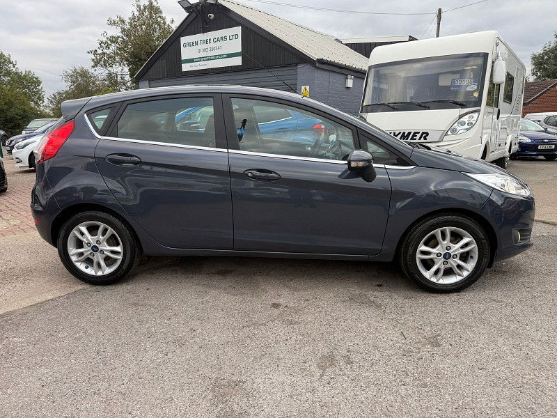 Ford Fiesta 1.5 TDCi Zetec Hatchback 5dr Diesel Manual Euro 5 (75 ps) 5dr Manual 2025