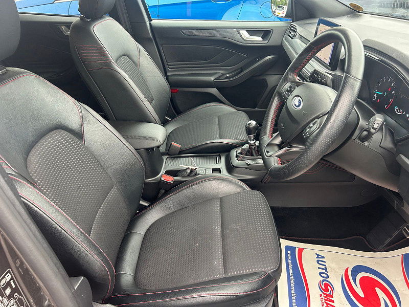 Ford Focus 1.0T EcoBoost ST-Line X Hatchback 5dr Petrol Manual Euro 6 (s/s) (125 ps) 5dr Manual 2025