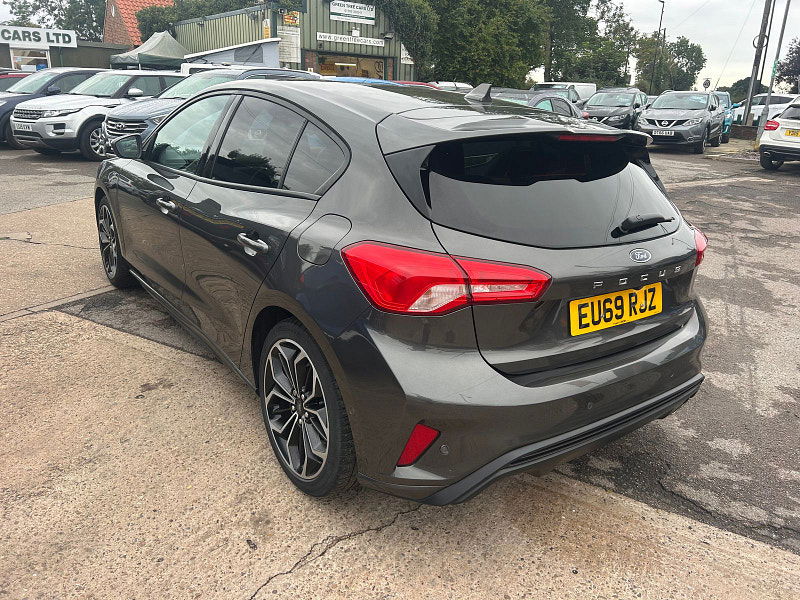 Ford Focus 1.0T EcoBoost ST-Line X Hatchback 5dr Petrol Manual Euro 6 (s/s) (125 ps) 5dr Manual 2025