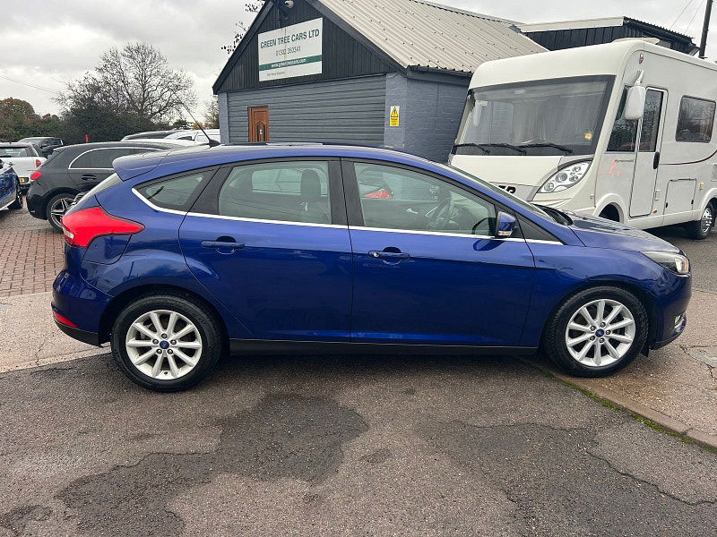Ford Focus 1.0T EcoBoost Titanium Hatchback 5dr Petrol Manual Euro 6 (s/s) (125 ps) 5dr Manual 2025