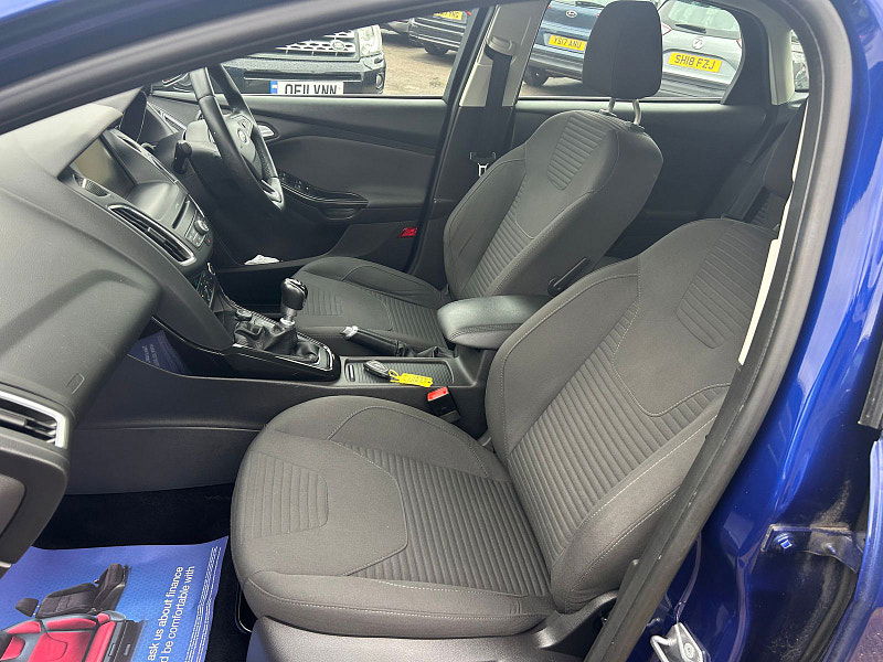 Ford Focus 1.0T EcoBoost Titanium Hatchback 5dr Petrol Manual Euro 6 (s/s) (125 ps) 5dr Manual 2025