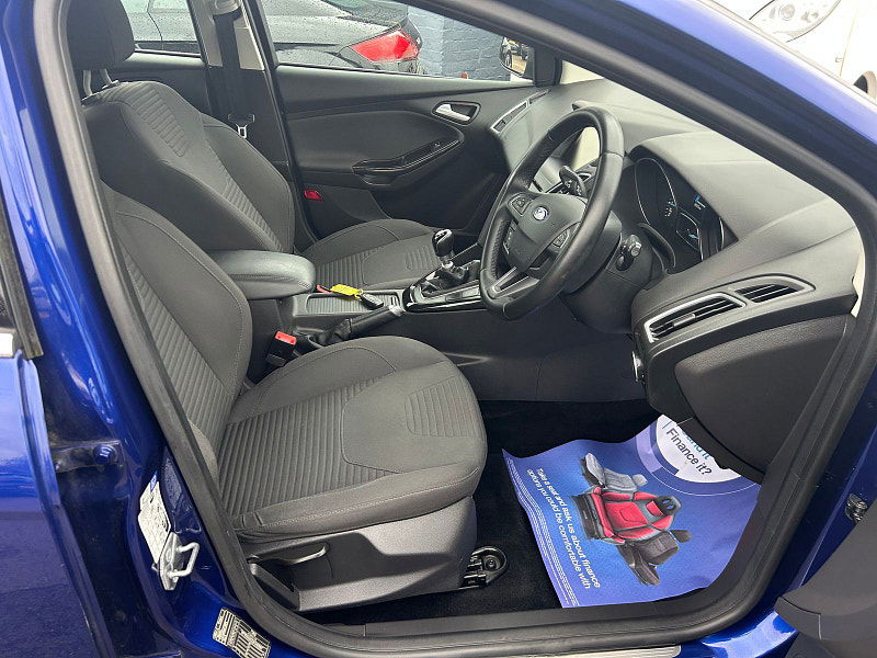 Ford Focus 1.0T EcoBoost Titanium Hatchback 5dr Petrol Manual Euro 6 (s/s) (125 ps) 5dr Manual 2025