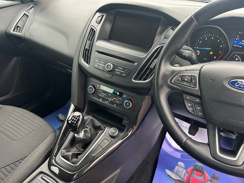 Ford Focus 1.0T EcoBoost Titanium Hatchback 5dr Petrol Manual Euro 6 (s/s) (125 ps) 5dr Manual 2025