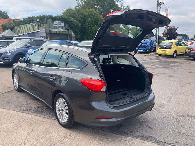 Ford Focus 1.5 EcoBlue Titanium Estate 5dr Diesel Manual Euro 6 (s/s) (120 ps) 5dr Manual 2025