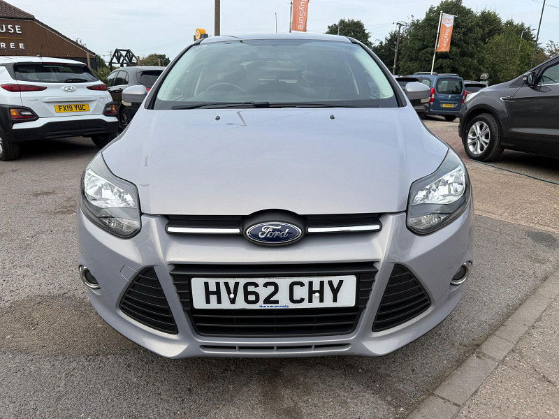 Ford Focus 1.6 TDCi Zetec Hatchback 5dr Diesel Manual Euro 5 (s/s) (115 ps) 5dr Manual 2025