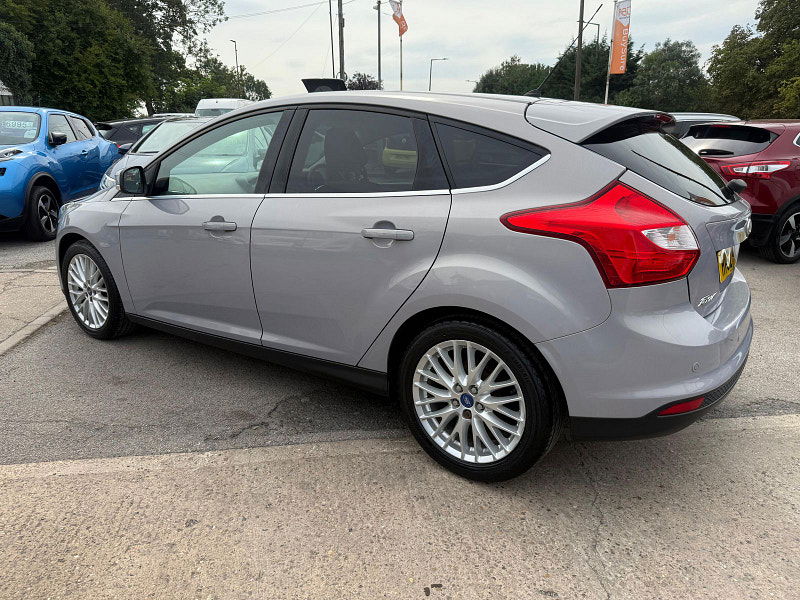 Ford Focus 1.6 TDCi Zetec Hatchback 5dr Diesel Manual Euro 5 (s/s) (115 ps) 5dr Manual 2025