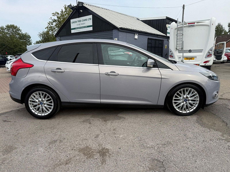 Ford Focus 1.6 TDCi Zetec Hatchback 5dr Diesel Manual Euro 5 (s/s) (115 ps) 5dr Manual 2025