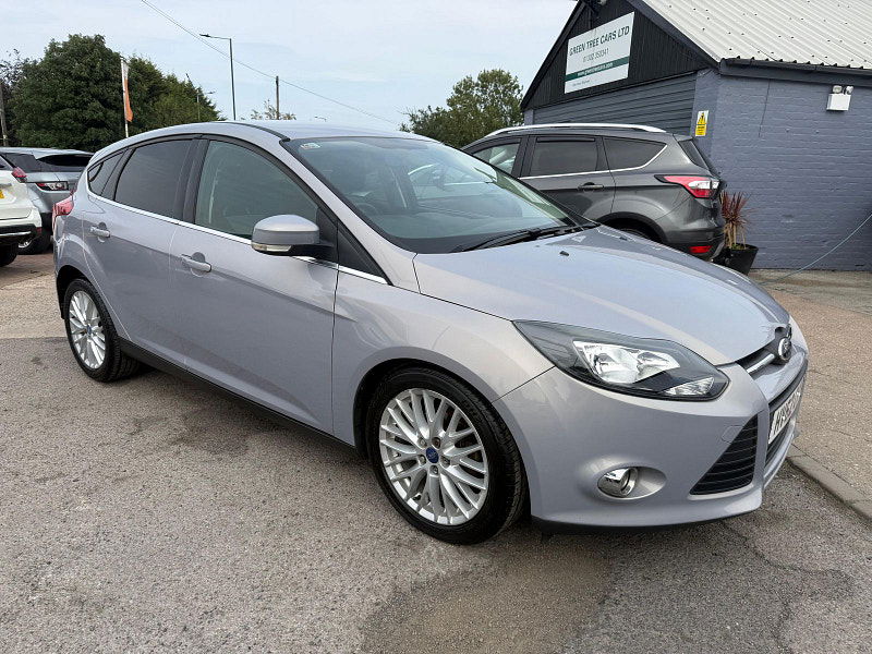 Ford Focus 1.6 TDCi Zetec Hatchback 5dr Diesel Manual Euro 5 (s/s) (115 ps) 5dr Manual 2025