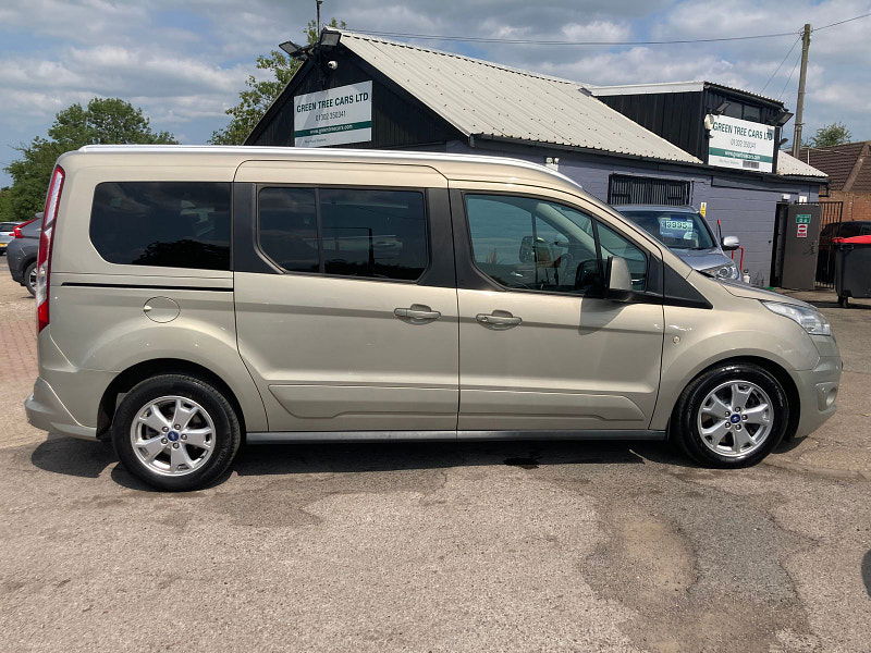 Ford Grand Tourneo Connect 1.5 TDCi Titanium MPV 5dr Diesel Manual Euro 6 (s/s) (120 ps) 5dr Manual 2025