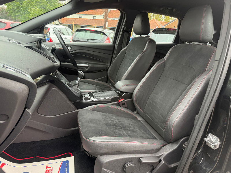 Ford Kuga 1.5T EcoBoost ST-Line SUV 5dr Petrol Manual Euro 6 (s/s) (150 ps) 5dr Manual 2025