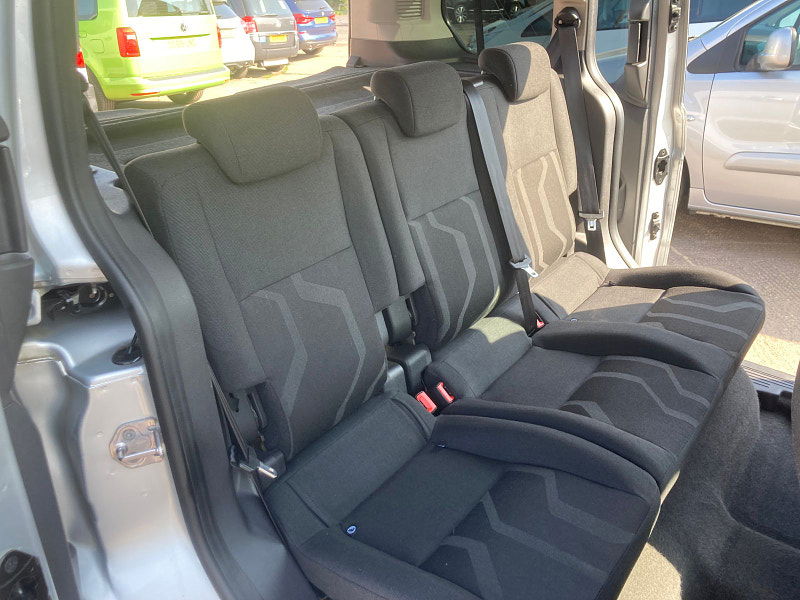 Ford Tourneo Connect 1.6 TDCi Zetec MPV 5dr Diesel Manual Euro 5 (95 ps) 5dr Manual 2025