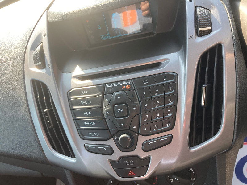 Ford Tourneo Connect 1.6 TDCi Zetec MPV 5dr Diesel Manual Euro 5 (95 ps) 5dr Manual 2025