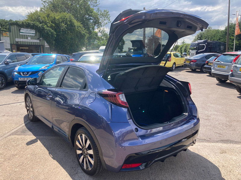 Honda Civic 1.8 i-VTEC SR Hatchback 5dr Petrol Manual Euro 6 (s/s) (142 ps) 5dr Manual 2025