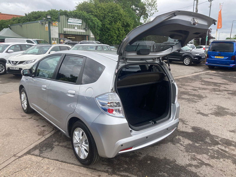 Honda Jazz 1.3h IMA HS Hatchback 5dr Petrol Hybrid CVT Euro 5 (102 ps) 5dr Automatic 2025