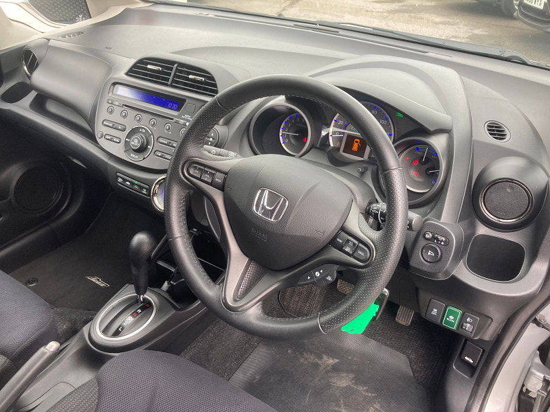 Honda Jazz 1.3h IMA HS Hatchback 5dr Petrol Hybrid CVT Euro 5 (102 ps) 5dr Automatic 2025