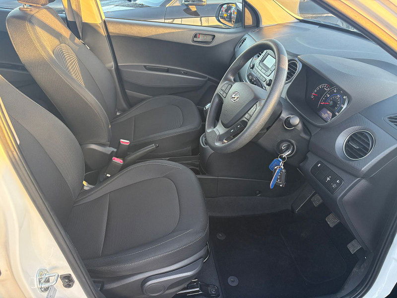 Hyundai I10 1.0 SE Hatchback 5dr Petrol Manual Euro 6 (66 ps) 5dr Manual 2025