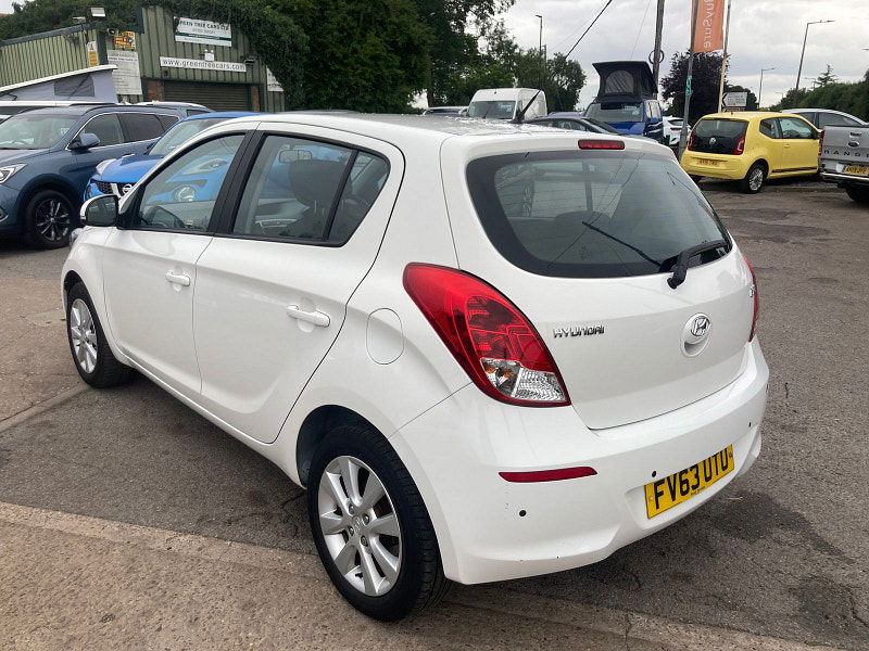 Hyundai I20 1.2 Active Hatchback 5dr Petrol Manual Euro 5 (85 bhp) 5dr Manual 2025