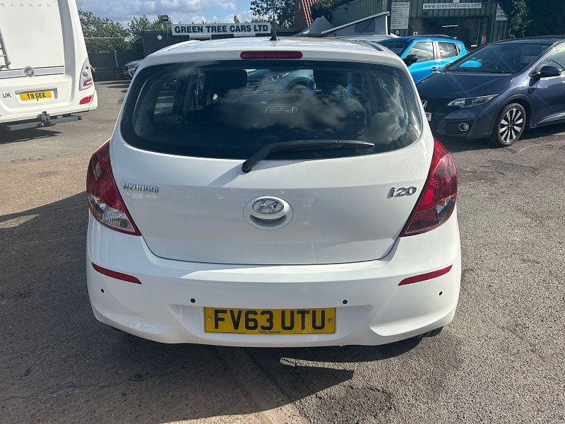 Hyundai I20 1.2 Active Hatchback 5dr Petrol Manual Euro 5 (85 bhp) 5dr Manual 2025