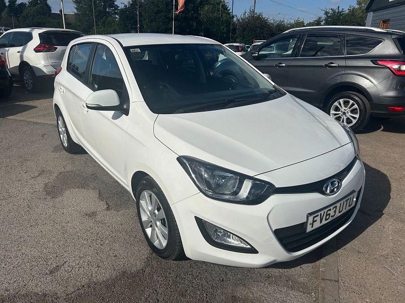 Hyundai I20 1.2 Active Hatchback 5dr Petrol Manual Euro 5 (85 bhp) 5dr Manual 2025