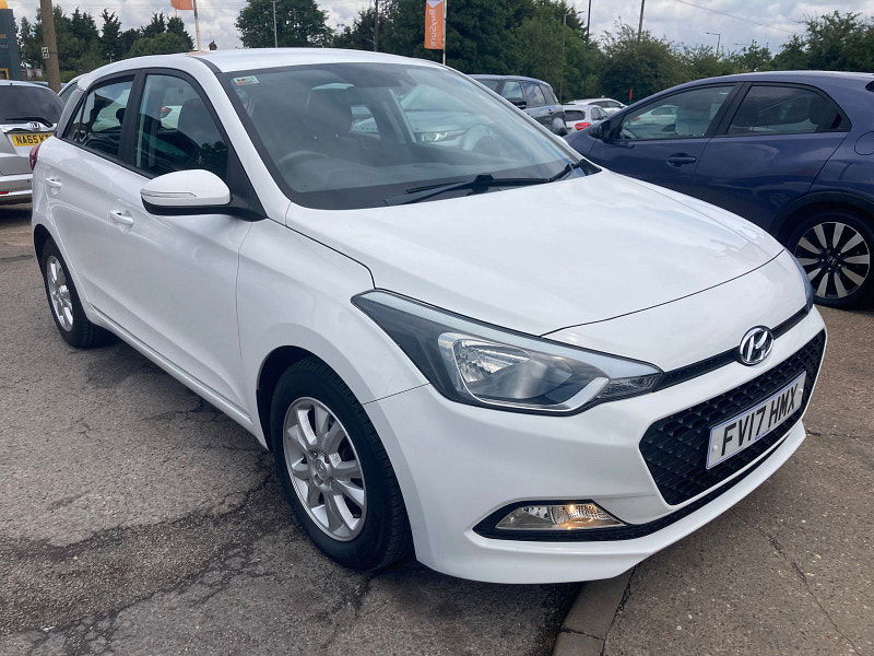 Hyundai I20 1.2 SE Hatchback 5dr Petrol Manual Euro 6 (84 ps) 5dr Manual 2025