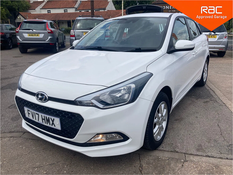 Hyundai I20 1.2 SE Hatchback 5dr Petrol Manual Euro 6 (84 ps) 5dr Manual 2025