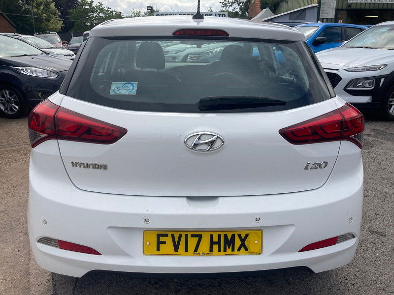Hyundai I20 1.2 SE Hatchback 5dr Petrol Manual Euro 6 (84 ps) 5dr Manual 2025
