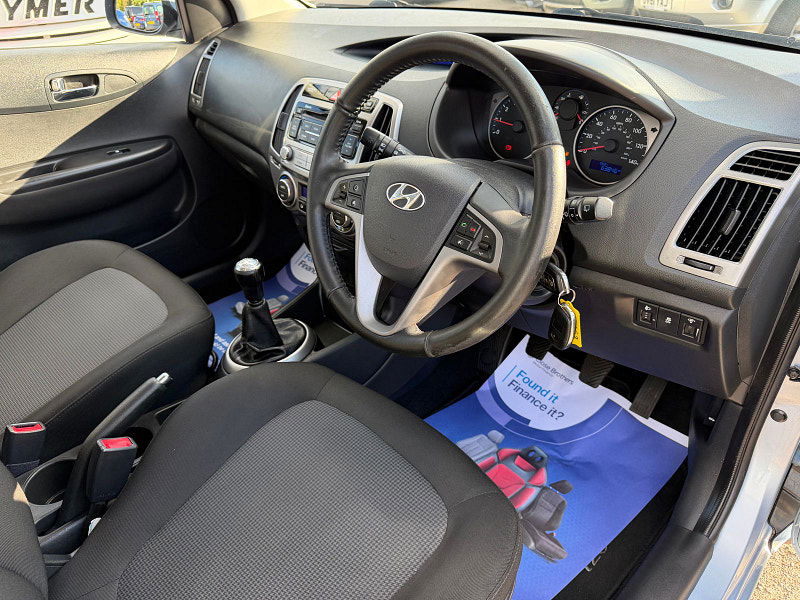 Hyundai I20 1.2 Style Hatchback 5dr Petrol Manual Euro 5 (85 bhp) 5dr Manual 2025