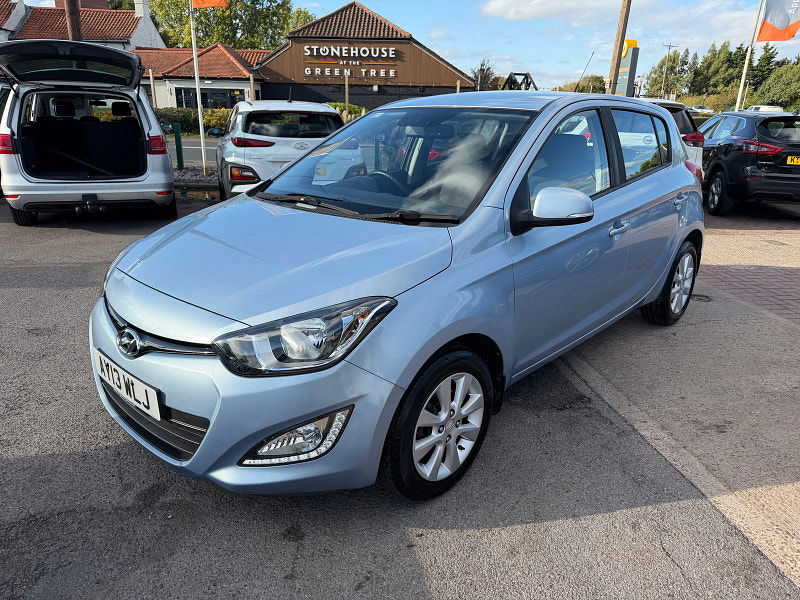 Hyundai I20 1.2 Style Hatchback 5dr Petrol Manual Euro 5 (85 bhp) 5dr Manual 2025