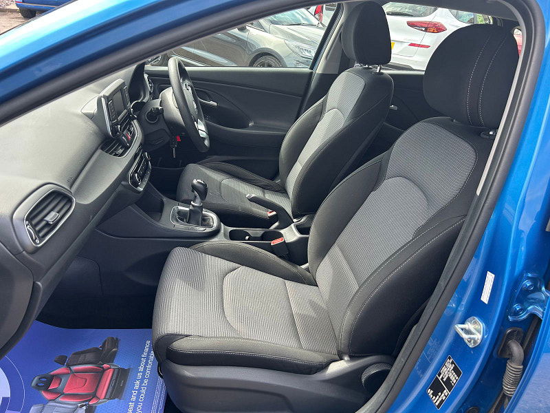Hyundai I30 1.0 T-GDi Blue Drive S Hatchback 5dr Petrol Manual Euro 6 (s/s) (120 ps) 5dr Manual 2025