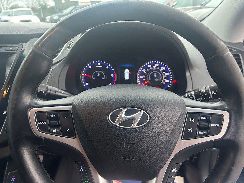 Hyundai I40 1.7 CRDi Blue Drive Premium SE Estate 5dr Diesel Manual Euro 5 (s/s) (136 ps) 5dr Manual 2025