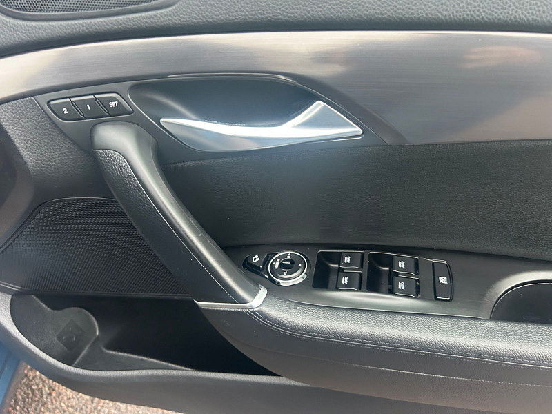 Hyundai I40 1.7 CRDi Blue Drive Premium SE Estate 5dr Diesel Manual Euro 5 (s/s) (136 ps) 5dr Manual 2025