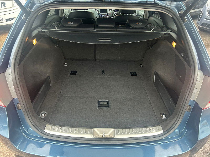 Hyundai I40 1.7 CRDi Blue Drive Premium SE Estate 5dr Diesel Manual Euro 5 (s/s) (136 ps) 5dr Manual 2025