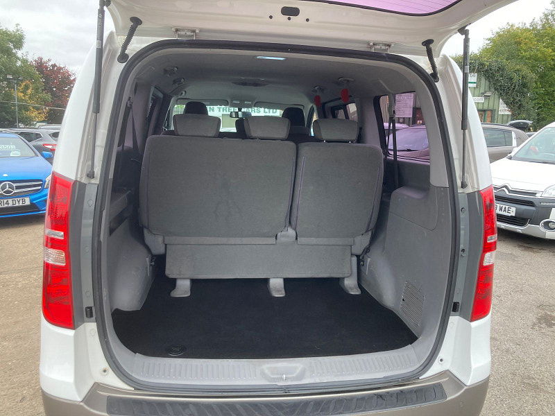 Hyundai I800 2.5 CRDi Style MPV 5dr Diesel Manual Euro 5 (136 ps) 5dr Manual 2025