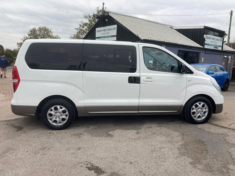 Hyundai I800 2.5 CRDi Style MPV 5dr Diesel Manual Euro 5 (136 ps) 5dr Manual 2025