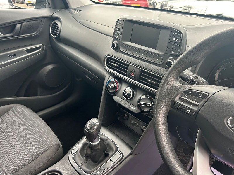Hyundai Kona 1.0 T-GDi S SUV 5dr Petrol Manual Euro 6 (s/s) (120 ps) 5dr Manual 2025