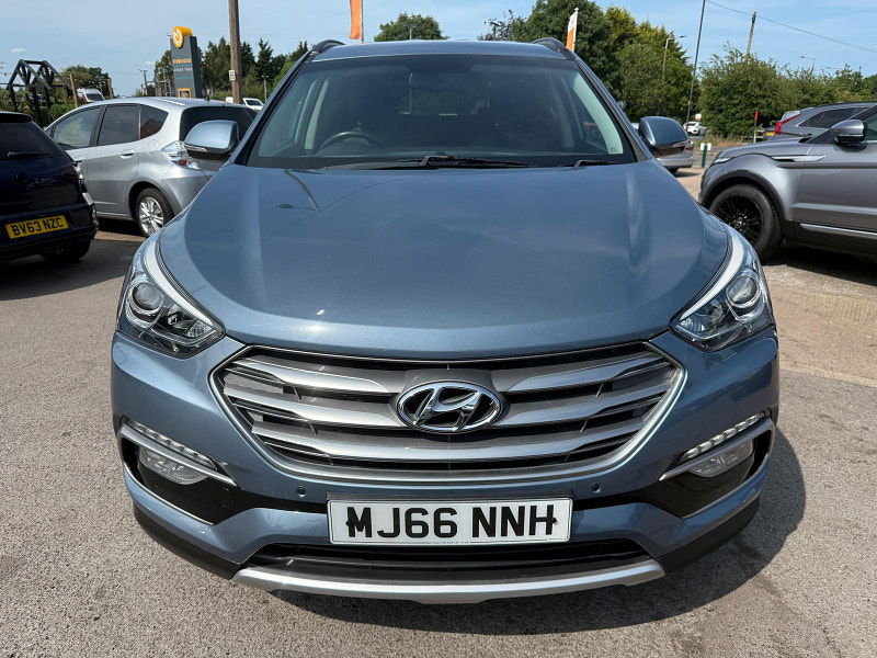 Hyundai Santa Fe 2.2 CRDi Blue Drive Premium SUV 5dr Diesel Manual 4WD Euro 6 (s/s) (7 Seat) (200 ps) 5dr Manual 2025
