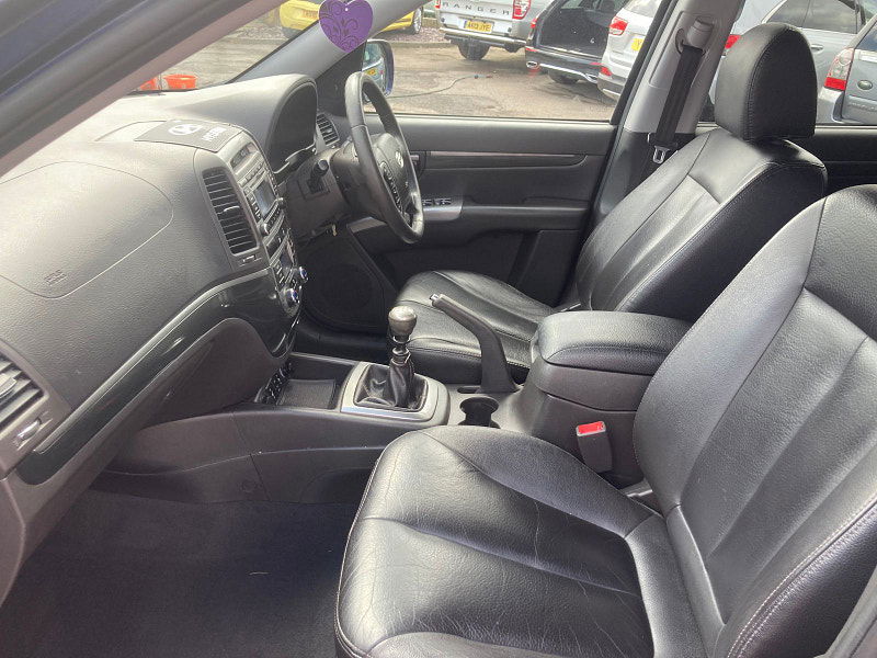 Hyundai Santa Fe 2.2 CRDi Premium SUV 5dr Diesel Manual 4WD Euro 5 (5 seat) (194 bhp) 5dr Manual 2025