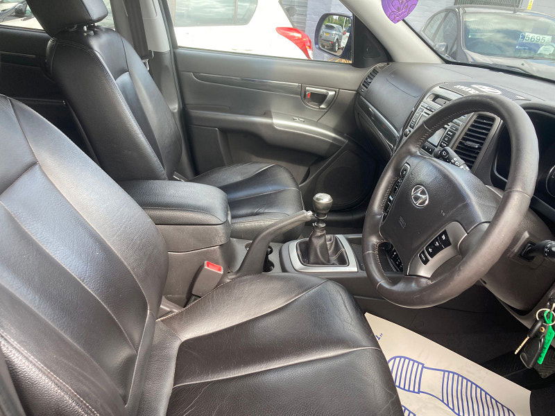 Hyundai Santa Fe 2.2 CRDi Premium SUV 5dr Diesel Manual 4WD Euro 5 (5 seat) (194 bhp) 5dr Manual 2025