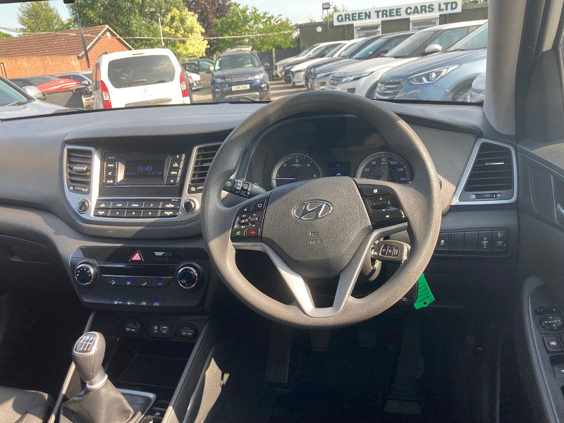 Hyundai Tucson 1.7 CRDi Blue Drive S SUV 5dr Diesel Manual Euro 6 (s/s) (116 ps) 5dr Manual 2025