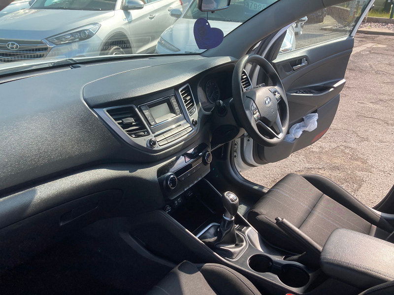 Hyundai Tucson 1.7 CRDi Blue Drive S SUV 5dr Diesel Manual Euro 6 (s/s) (116 ps) 5dr Manual 2025