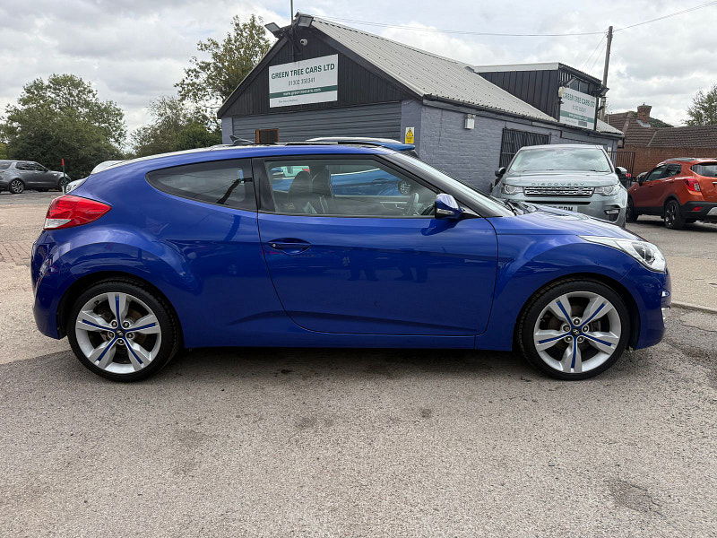Hyundai Veloster 1.6 GDi Sport Hatchback 4dr Petrol Manual Euro 5 (140 ps) 4dr Manual 2025