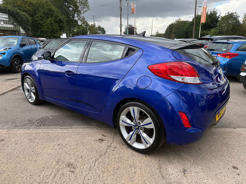 Hyundai Veloster 1.6 GDi Sport Hatchback 4dr Petrol Manual Euro 5 (140 ps) 4dr Manual 2025