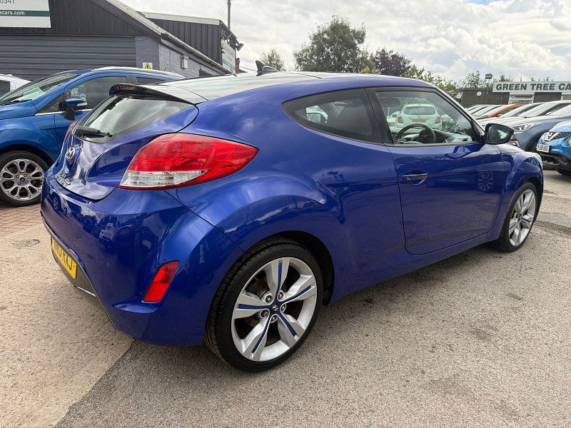 Hyundai Veloster 1.6 GDi Sport Hatchback 4dr Petrol Manual Euro 5 (140 ps) 4dr Manual 2025