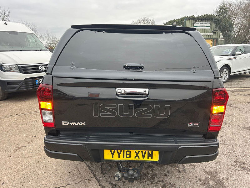 Isuzu D-Max 1.9 TD Blade Pickup Double Cab 4dr Diesel Manual 4WD Euro 6 (164 ps) 4dr Manual 2025